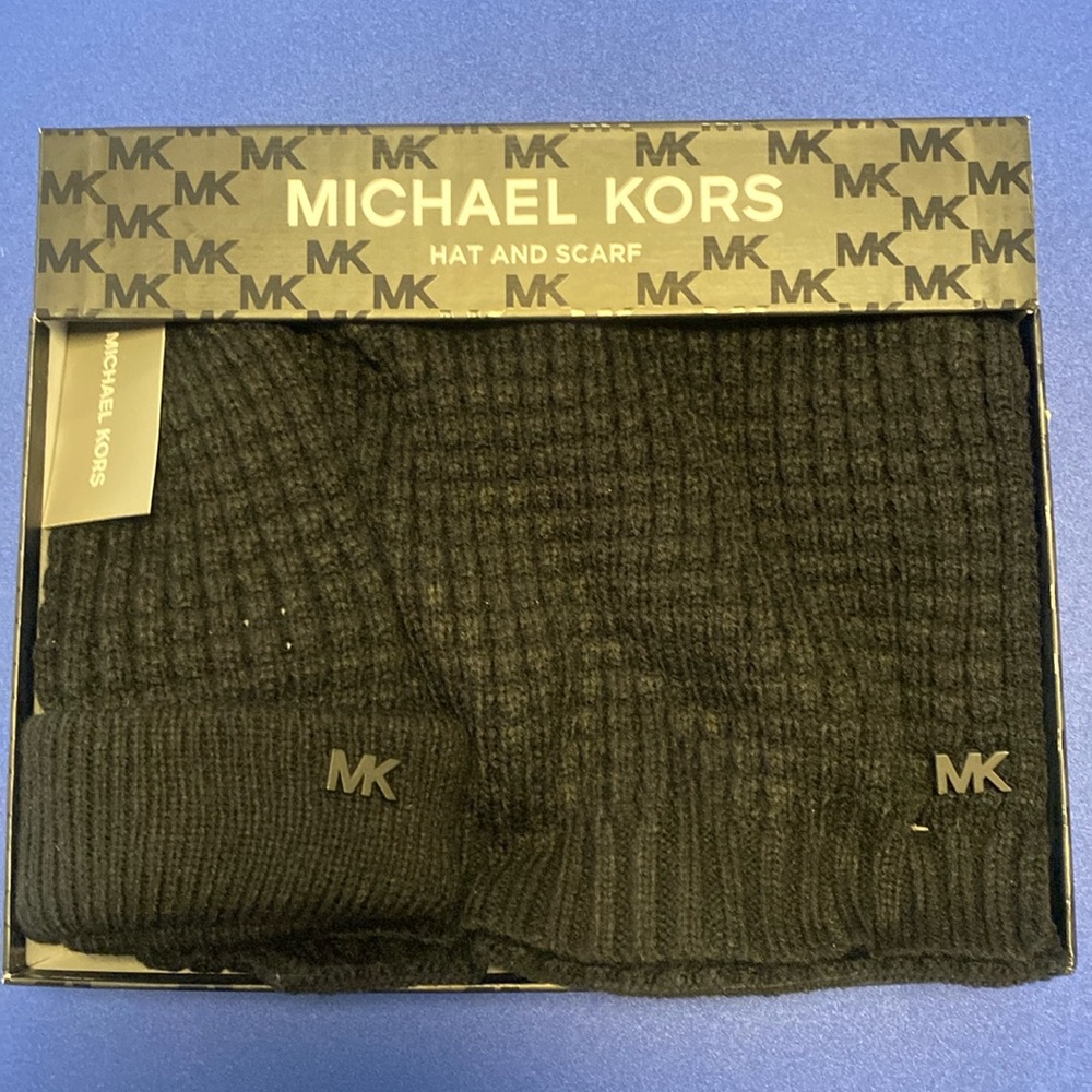 COPY - Michael Kors scarf and hat set